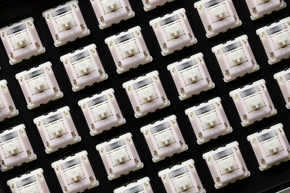 MMD Vivian Switch V2 RGB SMD l - Gaming Keyboard Mini avis et prix